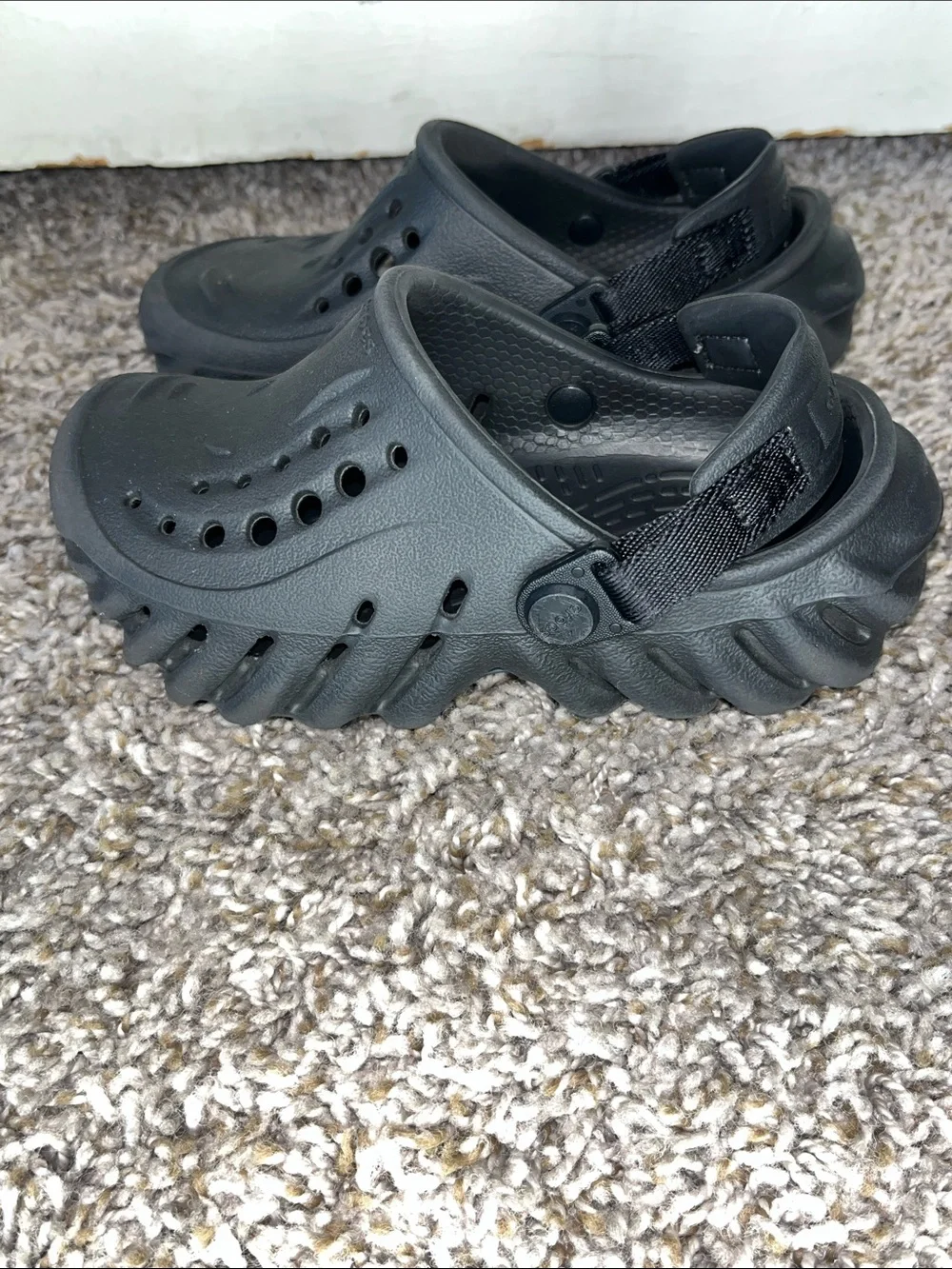 Crocs Echo Clogs